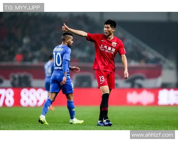 2017年7月上港对阵亚泰精彩比赛视频回顾与分析