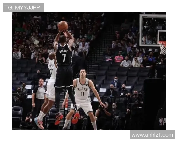 2017年NBA季后赛骑士对阵雄鹿的精彩对决与战术分析