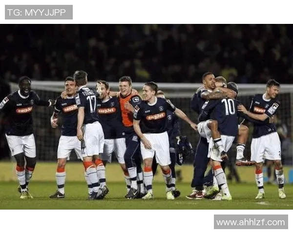 图库曼与麦国民对决全方位分析及比赛前瞻解读 图库曼与麦国民对决全方位分析及比赛前瞻解读