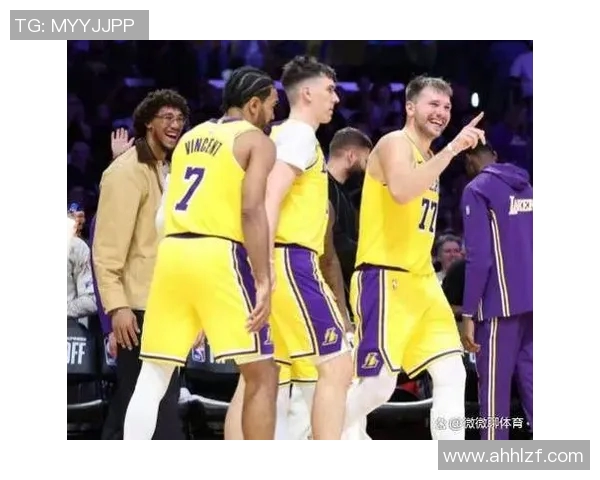 国王与湖人近期比赛比分对比分析及精彩瞬间回顾