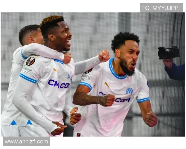 沙维什与本菲卡激战正酣比分揭晓精彩瞬间回顾