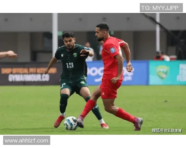 泰国亚洲杯对阵阿联酋精彩赛事回顾与分析