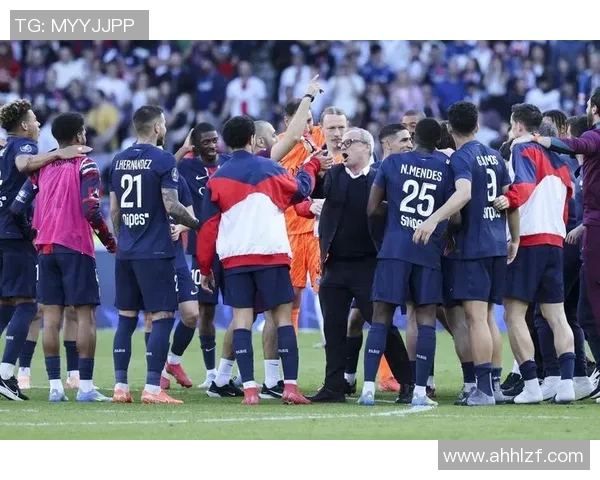 法甲激战斯特拉斯堡迎战雷恩双方争夺关键积分之战