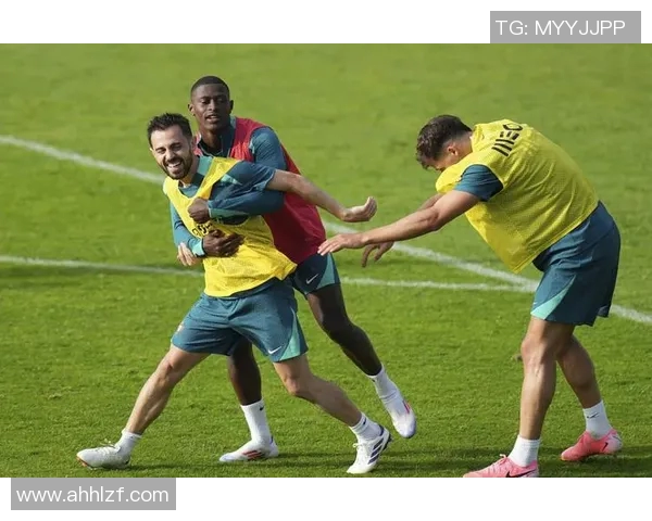 欧锦赛精彩对决葡萄牙迎战捷克全力争胜展现足球魅力